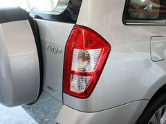 2012款 精英版 1.6L 手动 舒适型 5座