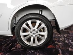 2012款 精英版 1.6L 手动 舒适型 5座