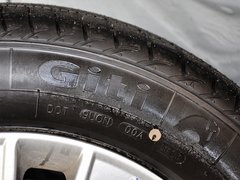 2012款 精英版 1.6L 手动 舒适型 5座