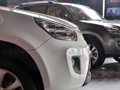 2012款 精英版 1.6L 手动 舒适型 5座