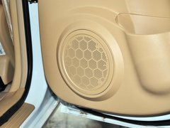 2012款 精英版 1.6L 手动 舒适型 5座
