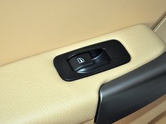 2012款 精英版 1.6L 手动 舒适型 5座