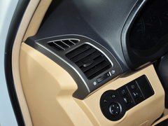 2012款 精英版 1.6L 手动 舒适型 5座