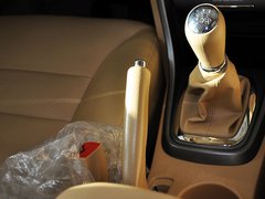 2012款 精英版 1.6L MT 豪华型 5座