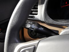 2012款 精英版 1.6L MT 豪华型 5座