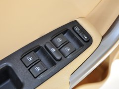 2012款 精英版 1.6L MT 豪华型 5座