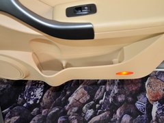 2012款 精英版 1.6L MT 豪华型 5座