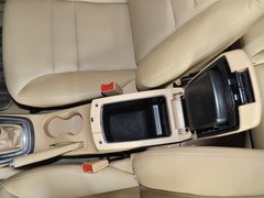 2012款 精英版 1.6L MT 豪华型 5座