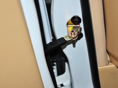 2012款 精英版 1.6S 手动 舒适型 5座