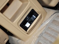 2012款 精英版 1.6S 手动 豪华型 5座