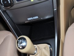 2012款 精英版 1.6S 手动 豪华型 5座