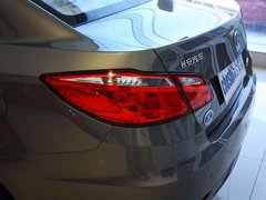 2012款 1.6L 自动 豪华型