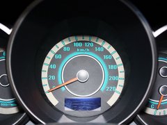 2012款 1.6L 自动 豪华型