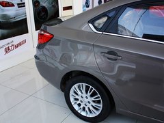 2012款 1.6L 自动 豪华型