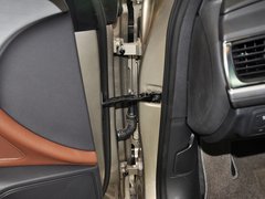 2012款 30 FSI CVT 舒适型