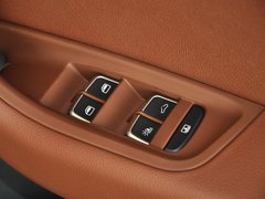 2012款 30 FSI CVT 舒适型