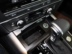 2012款 30 FSI CVT 舒适型
