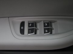 2012款 30 FSI CVT 豪华型