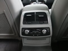 2012款 30 FSI CVT 豪华型