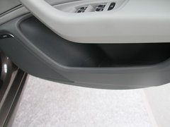 2012款 30 FSI CVT 豪华型