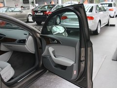 2012款 30 FSI CVT 豪华型