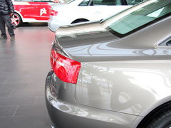 2012款 30 FSI CVT 豪华型