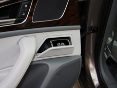 2012款 30 FSI CVT 豪华型