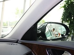 2012款 35 FSI quattro DCT 豪华型