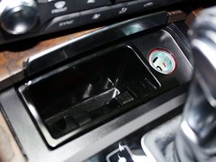 2012款 35 FSI quattro DCT 豪华型