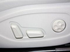 2012款 35 FSI quattro DCT 豪华型