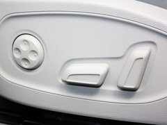 2012款 35 FSI quattro DCT 豪华型