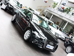 2012款 35 FSI quattro DCT 豪华型
