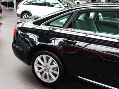 2012款 35 FSI quattro DCT 豪华型
