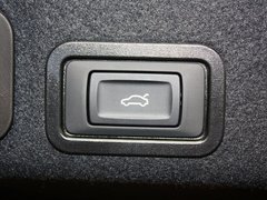 2012款 35 FSI quattro DCT 豪华型