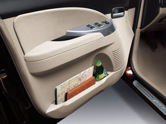 2012款 1.6L 手动 豪华型 5座