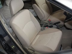 2012款 1.6L 手动 豪华型 5座
