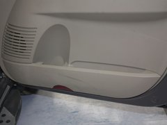 2012款 1.6L 手动 豪华型 5座