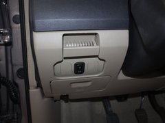 2012款 1.6L 手动 豪华型 5座