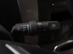 2012款 1.6L 手动 豪华型 5座