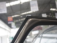 2012款 1.6L 手动 豪华型 5座