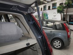 2012款 1.6L 手动 豪华型 5座