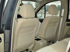 2012款 1.6L 手动 豪华型 5座