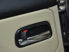 2012款 1.6L 手动 豪华型 5座