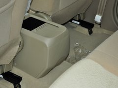 2012款 1.6L 手动 豪华型 5座