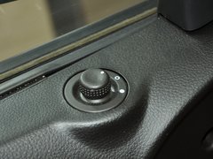 2012款 1.6L 手动 豪华型 5座