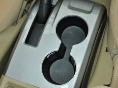 2012款 1.6L 手动 豪华型 5座