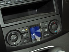 2012款 1.6L 手动 豪华型 5座