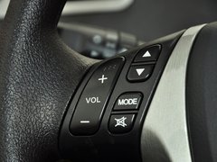 2012款 1.6L 手动 豪华型 5座