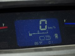 2012款 1.6L 手动 豪华型 5座