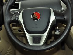 2012款 1.6L 手动 豪华型 5座